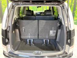 アイシス プラタナ Ｖセレクション・ノアールの中古車画像