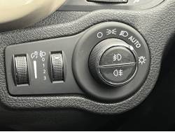 ５００Ｘ ベースグレードの中古車画像