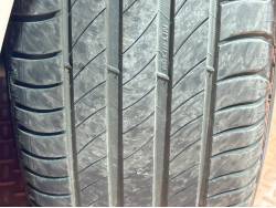 ＥＳ ＥＳ３００ｈの中古車画像