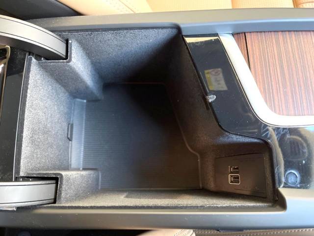 ボルボ Ｖ６０ クロスカントリー Ｂ５ ＡＷＤ プロ 1.8万Km (神奈川県)[426]の中古車詳細