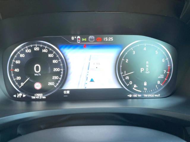 ボルボ Ｖ６０ クロスカントリー Ｂ５ ＡＷＤ プロ 1.8万Km (神奈川県)[426]の中古車詳細