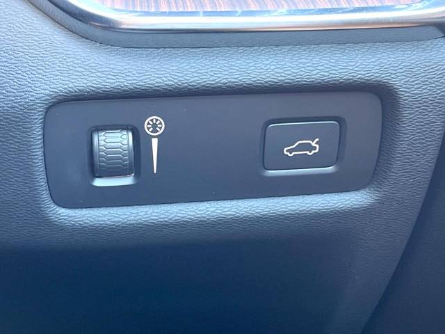 ボルボ Ｖ６０ クロスカントリー Ｂ５ ＡＷＤ プロ 1.8万Km (神奈川県)[426]の中古車詳細