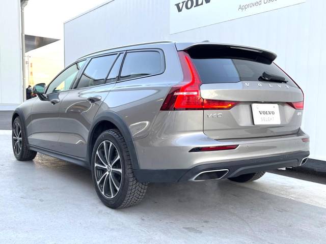 ボルボ Ｖ６０ クロスカントリー Ｂ５ ＡＷＤ プロ 1.8万Km (神奈川県)[426]の中古車詳細