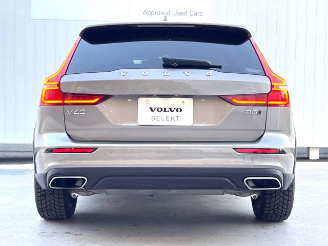 ボルボ Ｖ６０ クロスカントリー Ｂ５ ＡＷＤ プロ 1.8万Km (神奈川県)[426]の中古車詳細
