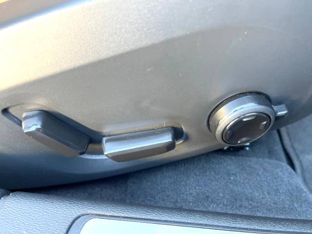 ボルボ Ｖ６０ クロスカントリー Ｂ５ ＡＷＤ プロ 1.8万Km (神奈川県)[426]の中古車詳細