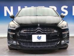 ＤＳ５ シックの中古車画像
