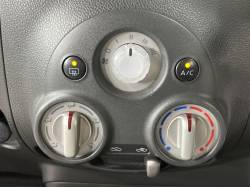 キューブ １５Ｓ ＦＯＵＲの中古車画像