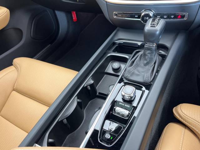 ボルボ Ｖ６０ Ｔ５ インスクリプション 3.9万Km (大阪府)[534]の中古車詳細