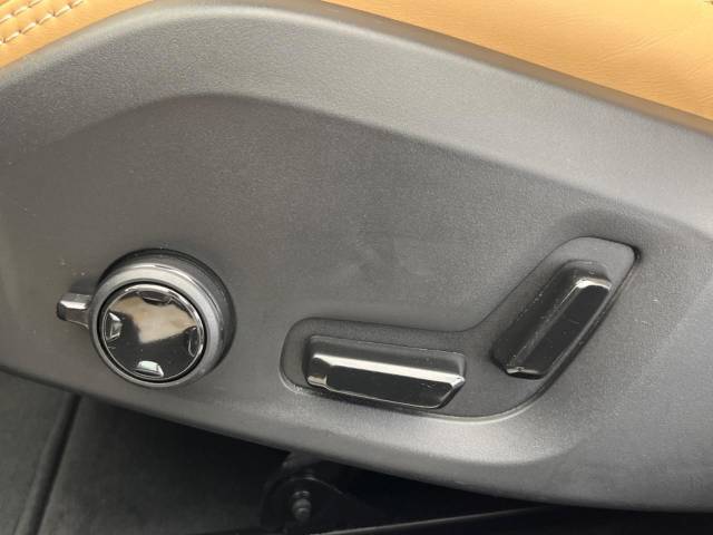 ボルボ Ｖ６０ Ｔ５ インスクリプション 3.9万Km (大阪府)[534]の中古車詳細