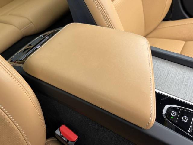 ボルボ Ｖ６０ Ｔ５ インスクリプション 3.9万Km (大阪府)[534]の中古車詳細