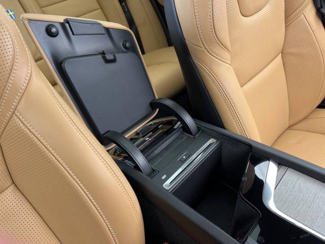 ボルボ Ｖ６０ Ｔ５ インスクリプション 3.9万Km (大阪府)[534]の中古車詳細