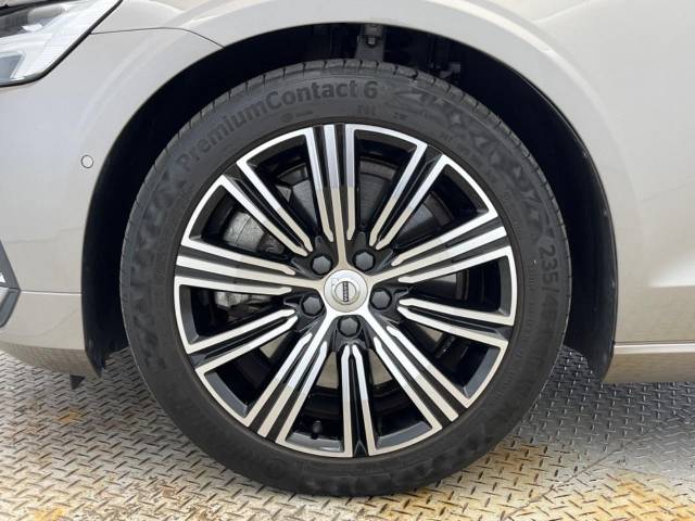 ボルボ Ｖ６０ Ｔ５ インスクリプション 3.9万Km (大阪府)[534]の中古車詳細