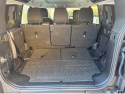 ディフェンダー １１０ベースグレードの中古車画像