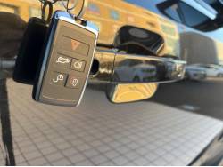 ディフェンダー １１０ベースグレードの中古車画像