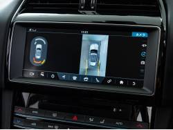 Ｆペイス ピュアの中古車画像