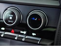 Ｆタイプ Ｒ－ダイナミック クーペの中古車画像