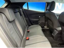 ２００８ アリュールの中古車画像