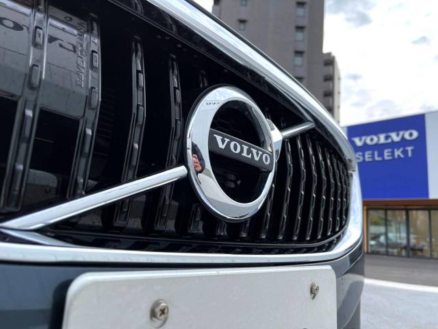 ボルボ Ｖ４０ クロスカントリー Ｔ５ ＡＷＤ サマム 2.3万Km (神奈川県)[001]の中古車詳細