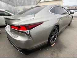 ＬＳ ＬＳ５００ｈ Ｆスポーツの中古車画像