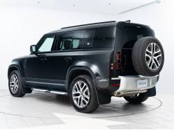 ディフェンダー １１０Ｓ Ｐ３００ コイルサスペンション装着車の中古車画像