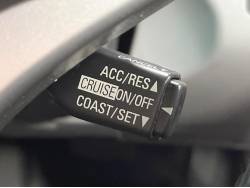 トライトン ベースグレードの中古車画像