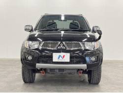 トライトン ベースグレードの中古車画像