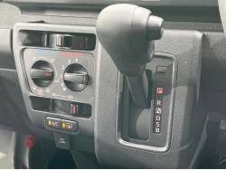 サンバーバン ＶＢの中古車画像