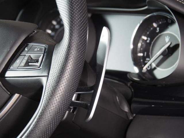 マセラティ クアトロポルテ モデナ 0.7万Km 995.1万円 2022年式[010]の中古車詳細(宮城県)