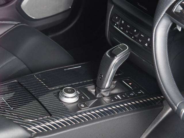 マセラティ ギブリ モデナＳ 1.6万Km 1,035.5万円 2022年式[724]の中古車詳細(東京都)
