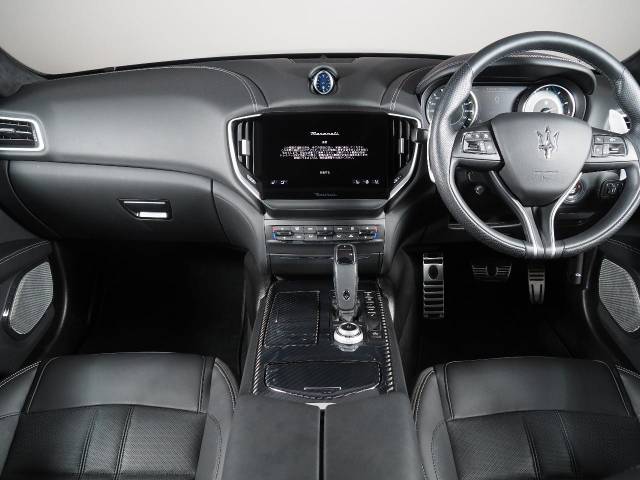 マセラティ ギブリ モデナＳ 1.6万Km 1,035.5万円 2022年式[724]の中古車詳細(東京都)
