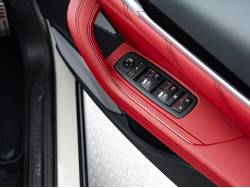 レヴァンテ ＧＴハイブリッドの中古車画像