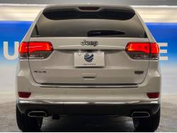 ジープ・グランドチェロキー サミット ラグーナレザーパッケージの中古車画像