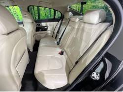 ＸＦ ３．０プレミアムラグジュアリーの中古車画像