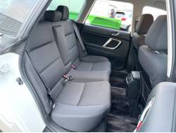 レガシィアウトバック ３．０Ｒアイサイトの中古車画像