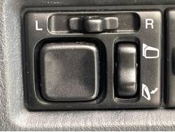 ジムニーシエラ ランドベンチャーの中古車画像