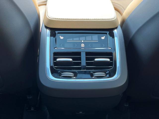 ボルボ ＸＣ９０ アルティメット Ｂ６ ＡＷＤ 0.4万Km (神奈川県)[118]の中古車詳細