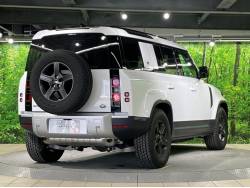 ディフェンダー １１０ベースグレード Ｐ３００ エアサスペンション装着車の中古車画像