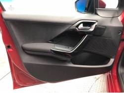 ２０８ スタイルプラスの中古車画像