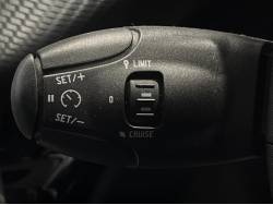 ２００８ プレミアムの中古車画像