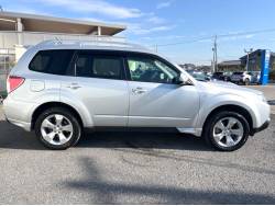 フォレスター ２．０ＸＴ ブラックレザーセレクションの中古車画像