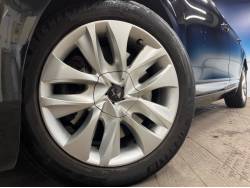 ＤＳ５ シック ブルーＨＤｉ レザーパッケージの中古車画像