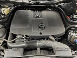 Ｅクラスステーションワゴン Ｅ２２０ブルーテック ステーションワゴン アバンギャルドの中古車画像