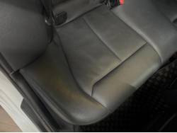 ３シリーズ ３２０ｉツーリング ラグジュアリーの中古車画像