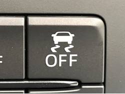 ＭＡＺＤＡ２ １５スポルトの中古車画像