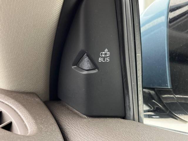 ボルボ Ｖ４０ Ｔ４ ＳＥ 3.5万Km (大阪府)[929]の中古車詳細