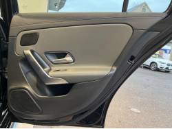 Ａクラス Ａ２００ｄ ＡＭＧレザーエクスクルーシブパッケージの中古車画像