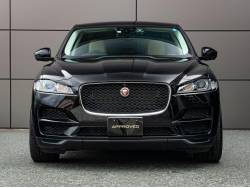 Ｆペイス ピュアの中古車画像