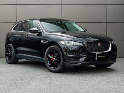 Ｆペイス ピュアの中古車画像