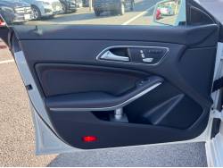 ＣＬＡクラス シューティングブレーク ＣＬＡ４５ ４マチック シューティングブレークの中古車画像