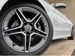 Ｃクラスステーションワゴン Ｃ２２０ｄ ステーションワゴン ローレウスエディションの中古車画像